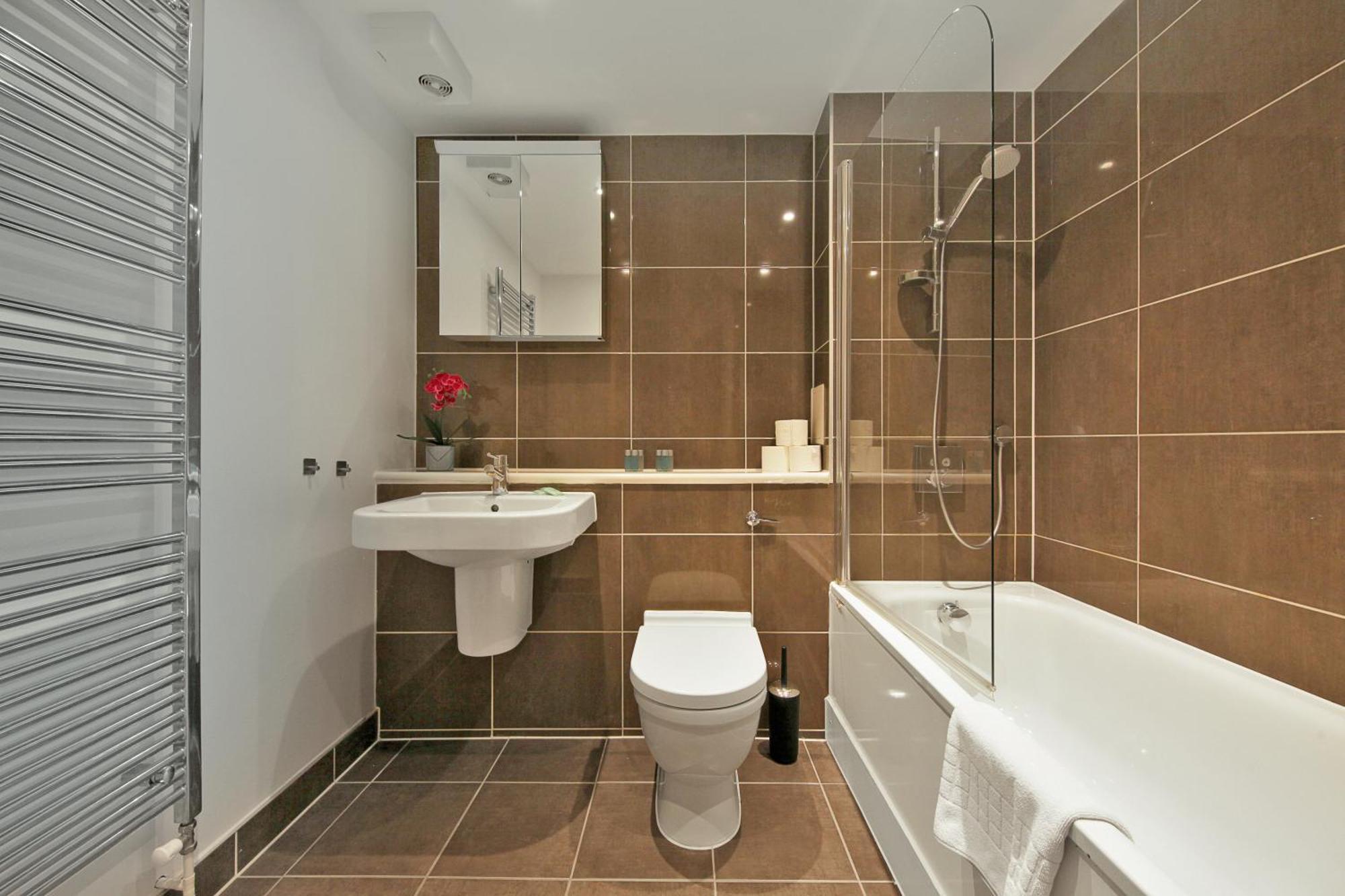 2 Bed Executive Apartment Next To Liverpool Street Free Wifi By City Stay Aparts ロンドン エクステリア 写真