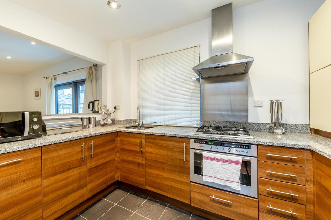 2 Bed Executive Apartment Next To Liverpool Street Free Wifi By City Stay Aparts ロンドン エクステリア 写真